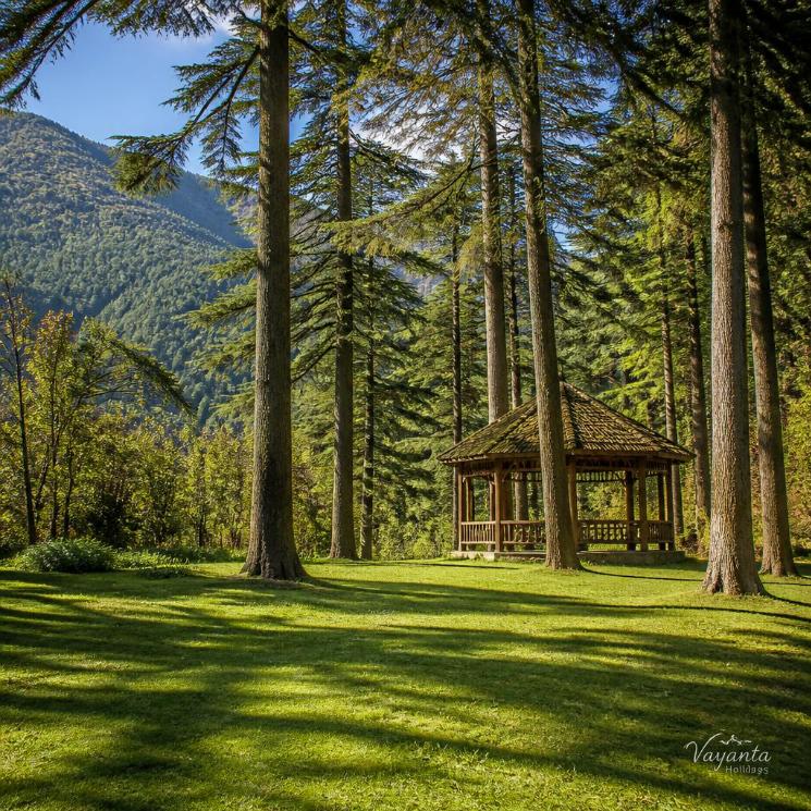 Kempty Falls and Dhanaulti photo 2