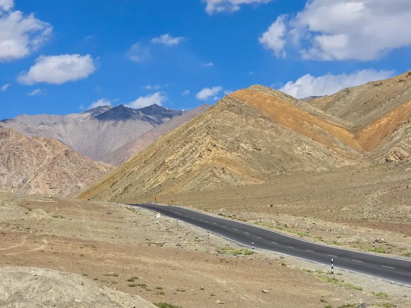 Premium Ladakh Resorts & Camps | 7 Nights 8 Days