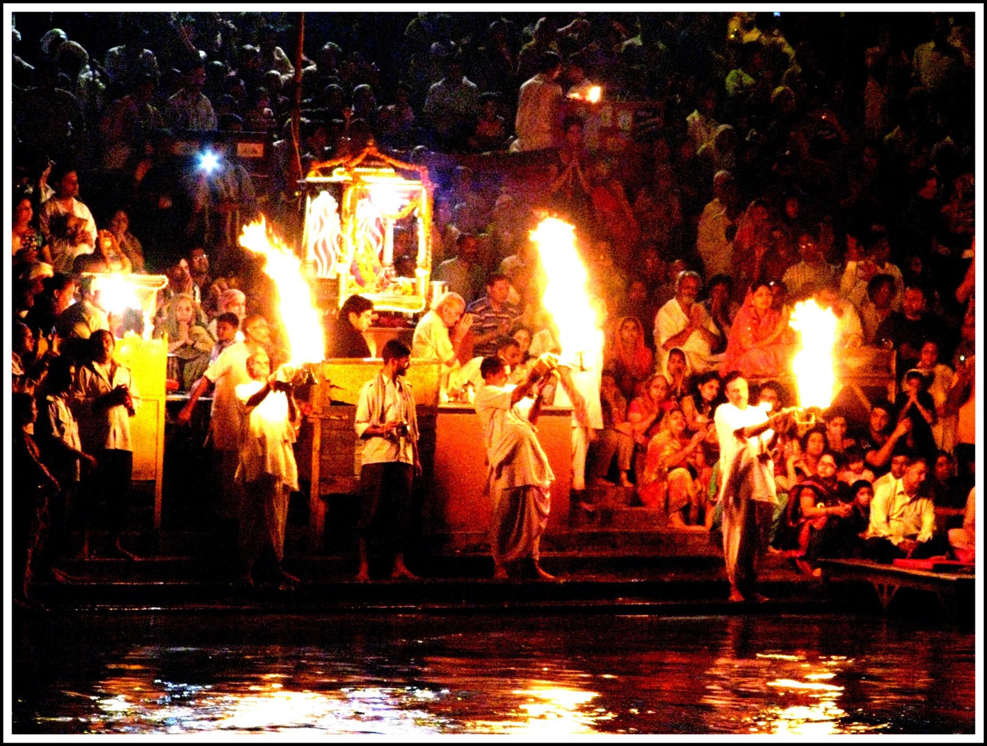 Day 1 — Arrival in Haridwar & Evening Ganga Aarti