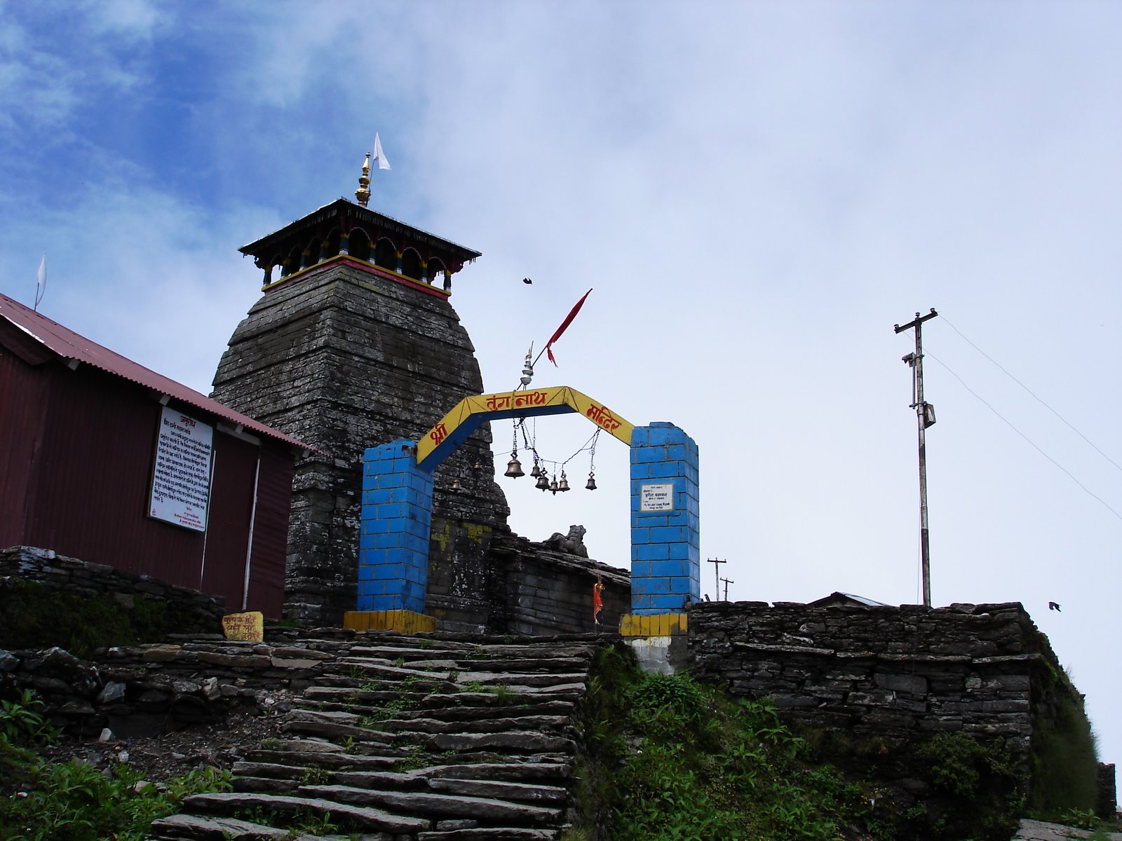 Chopta meadows and Garhwal Himalaya